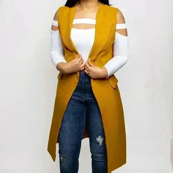 Why So Serious Midi Sleeveless Blazer - Picture 1 of 4